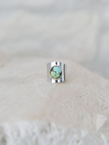 silver & turquoise shield ring: size 5